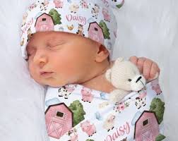 Personalized Baby Girl Farm Swaddle Blanket, Custom Name Blanket, Receiving  Blanket, Hospital Blanket, Baby Shower Gift, Baby Bedding,