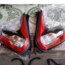 Secara spesifikasi, honda mobilio s mt, memiliki mesin 1496 cc, sementara nissan juke 1.5 cvt black interior memiliki mesin berkapasitas 1498 cc. Stoplamp Lampu Belakang Nissan Juke Shopee Indonesia