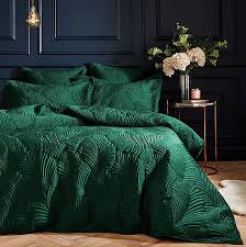 Sep 15, 2020 · the best ombré hair color ideas for blonde, brown, black, and even purple, platinum, and red hair. Green Bedroom Ideas Emerald Sage And Dark Green Inspiration