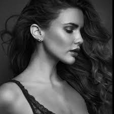 Michelle Butera's Instagram, Twitter & Facebook