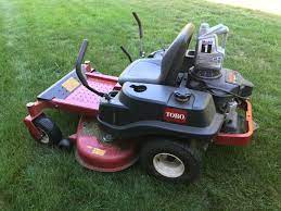 Well, we are here to help you choose the best lawn mower oil on the market that's ideal for your equipment's. Can You Use Car Oil In A Lawn Mower What You Need To Know My Backyard Life