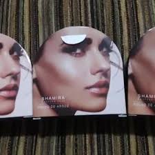 More beauty Gel exfoliante para pies con resultados imediatos Suavisa y  aclara la piel relaja hidrata profundamente elimina celulas muertas al  momento de aplicar con el uso frecuente CONTIENE aceite de carite