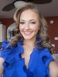 Kelley Dill's Instagram, Twitter & Facebook