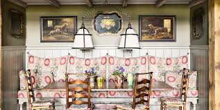 Adding banquette seating to your kitchen is one of the best ways to add an architectural feature to your home as well as maximize floor space in your kitchen while adding ample seating. 15 Stylish Banquette Seating Ideas Dining Nook Design Examples