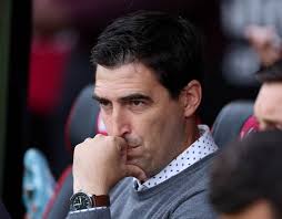 Andoni Iraola hänger löst i Bournemouth?