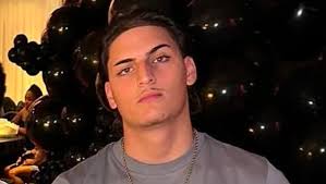 Fundraiser by Dylan Dominguez : Documentaire hersenoperatie Journey  Dylancolombia