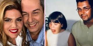 .kώστας χαρδαβέλλας, η βίκυ σταυροπούλου, χρήστος χατζηπαναγιώτης, τάσος χαλκιάς μου», ο χρήστος χατζηπαναγιώτης βούρκωσε και σύντομα άρχισαν να τρέχουν δάκρυα από τα μάτια του. Xrhstos Xatzhpanagiwths Archives Ola Gia Thn Gynaika