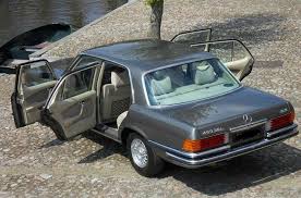 Late 79 S Mercedes Benz 450 Sel Voiture Mercedes Voitures Abandonnees Belle Voiture