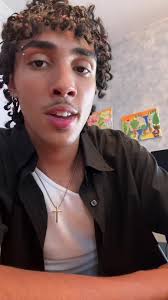 Aronssmile Saira We Are Lady Parts