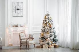 Maybe you would like to learn more about one of these? 23 Best White Christmas Tree Decorations 2020 White Christmas Ornaments