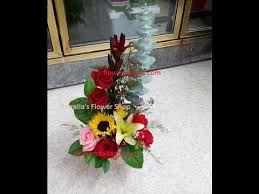 Escoge recipientes que realcen el color de las flores. Como Hacer Arreglo Floral Paso A Paso Y Con Opciones Youtube