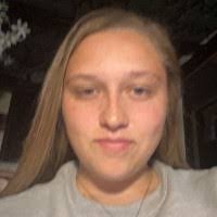 Emma Benton's Instagram, Twitter & Facebook