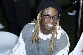 Lil wayne skates towards the future at light speed. Lil Wayne Impressed By His Lollipop Remix Lyrics Xxl