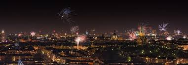 Vanligtvis skjuts fyrverkerier vid nyår, påsk, valborg och olika jubileer. 16 Basta Hotellen For Nyarsfirande I Stockholm Hotellstockholm Com