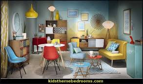 Here you'll find the best christmas tree decorations for 2020, including inspiration for 87 festive christmas tree ideas to try this year. Decorating Theme Bedrooms Maries Manor Retro Mod Style Decorating Ideas Mid Century Mod Style Decorating Ideas Mid Century Furniture Modern Retro Eclectic Decorating Ideas Retro Decor
