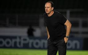 Rogério ceni está na corda bamba no flamengo, e sua equipe está muito distante de mostrar um bom desempenho no brasileirão. Comentarista Enumera Erros Autorais De Ceni No Flamengo E Critica Acoes Do Treinador Flamengo Coluna Do Fla