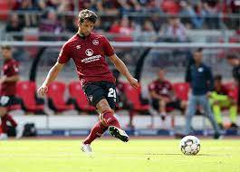 Lukas mühl vereinslos seit 01.07.2021 innenverteidiger marktwert: 1 Fc Nurnberg Lukas Muhl Mit Grossen Spruchen Kommt Man Nicht Weiter