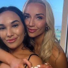 Bethany West (@bethanynwest)