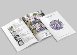 Dec 20, 2019 · buku tahunan sekolah ukuran f4 21 5 33 cm kertas ap mp 150 gram finishing jahit hard cover cara order cetak buku kenangan sekolah 2019 lakukan pemesanan melalui cs kami di nomer kantor 0274 2801996 0274 485222 no wa 085728253171. Jasa Desain Buku Tahunan Sekolah Hitamedia