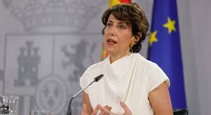 Clara Melons - a personification of sexual freedom and bold desire