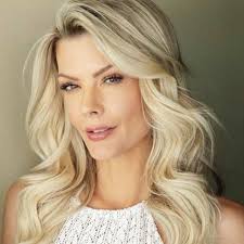 Teresa Herrick's Instagram, Twitter & Facebook