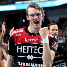Antonio Metzner Ist Spieler Der Saison 19 20 In Seiner Ersten Saison Beim Hc Erlangen Hat Sich Der 23 Jahrige Metzner Sofort In Die Handball Der Pate Erlangen