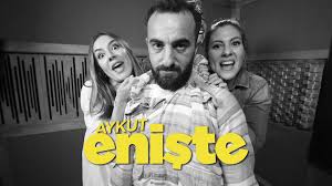 Cem gelinoğlu, melis babadağ, ege kökenli. Aykut Eniste Filmi Oyuncularindan Eglenceli Klip Radyo Balfm