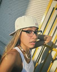 Alondra Michelle's Instagram, Twitter & Facebook