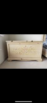 Used Normal Wear Vaughan Farmhouse Collection Furniture Washed Oak Cedar Make An Small Bedroom Furniture Diy Kitchen Furniture Farmhouse Bedroom Furniture