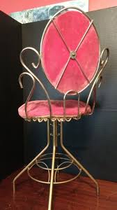 Vintage Hollywood Regency Metal Vanity Chair Stool Faded Upholstery Gilt Mcm Ebay Vanity Chair Chair Vintage Hollywood