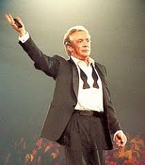 Si vous êtes en possession de photos de concert de notre michel sardou national, merci de les publier sur cette page. Bercy 98 Wikiwand