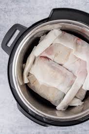 Cut fish into 1 inch cubes and in a medium bowl whisk flour, taco seasoning, garlic powder, cornstarch, salt and pepper. Mediterranean Instant Pot Fish En Papillote Pressure Cooking Today