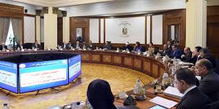 قرر مجلس الوزراء المصري الأربعاء اعتبار جماعة الإخوان المسلمين جماعة إرهابية في الداخل والخارج، واتهمها بالوقوف وراء حادث تفجير مديرية أمن الدقهلية بمدينة المنصورة فجر. Ø§Ø¬ØªÙ…Ù€Ù€Ø§Ø¹ Ù…Ø¬Ù„Ù€Ø³ Ø§Ù„Ù€Ù€ÙˆØ²Ø±Ø§Ø¡ Ø±Ù‚Ù€Ù€Ù… Ø±Ø¦Ø§Ø³Ø© Ù…Ø¬Ù„Ø³ Ø§Ù„ÙˆØ²Ø±Ø§Ø¡ Ø§Ù„Ù…ØµØ±ÙŠ Facebook