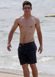 Pin On Internationalmansuperstars Elvispresley Rickymartin Enriqueiglesias Nick Joejonasbrothers Justintimberlake