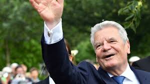 He served as president of germany, from 18 march joachim's paternal grandmother was antonie erna wilhelmine emma gauck (the. Ciao Opa Bundesprasident Was Wir Von Joachim Gauck Gelernt Haben Welt Themen Puls