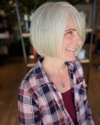 Nikki Libertelli/Denver Short/Curly & Grey Blending Specialist  (@hairbynikkiml) • Instagram photos and videos