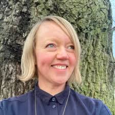 Rachel Smith (@RacheLocal)