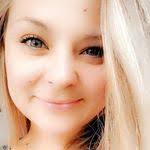 Andrea Hornback's Instagram, Twitter & Facebook