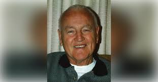 Daniel Roehl's Instagram, Twitter & Facebook