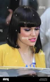 2 11 03 hi-res stock photography and images