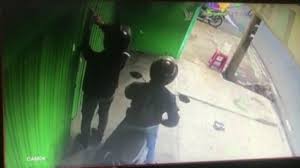 2) scroll down a little bit to choose home button. Only 5 Minutes These 2 Thieves Break Into The Bicycle Shop In Cakung Unlock The Padlock