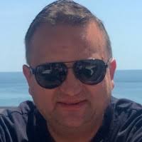 50+ perfiles de «Demel»