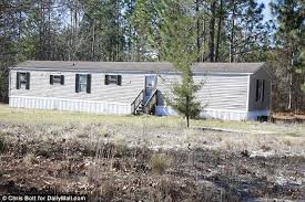 She suffered from severe social anxiety. North Carolina Lottery Winner S Boyfriend Defends Her Posting His 21 Million Bail Daily Mail Online