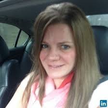 April Arlt's Instagram, Twitter & Facebook