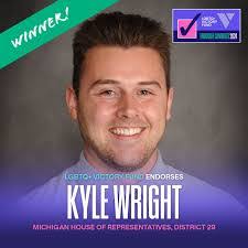 Nicole Schuck's Instagram, Twitter & Facebook