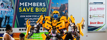 Make It An Extraordinary Weekend Book A Vacation The Children S Museum Of Indianapolis