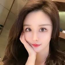 I will block anyone who likes my post but, their profile pic looks like  this 👇🏼😜🤣🤦🏻‍♂️.