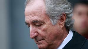 Bernard Madoff, Mastermind of Giant Ponzi Scheme, Dies at 82