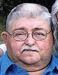 Thomas Eakin's Instagram, Twitter & Facebook