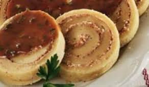 Sachsische Wickelklosse Mit Petersiliensosse Wickelklosse Klosse Lebensmittel Essen